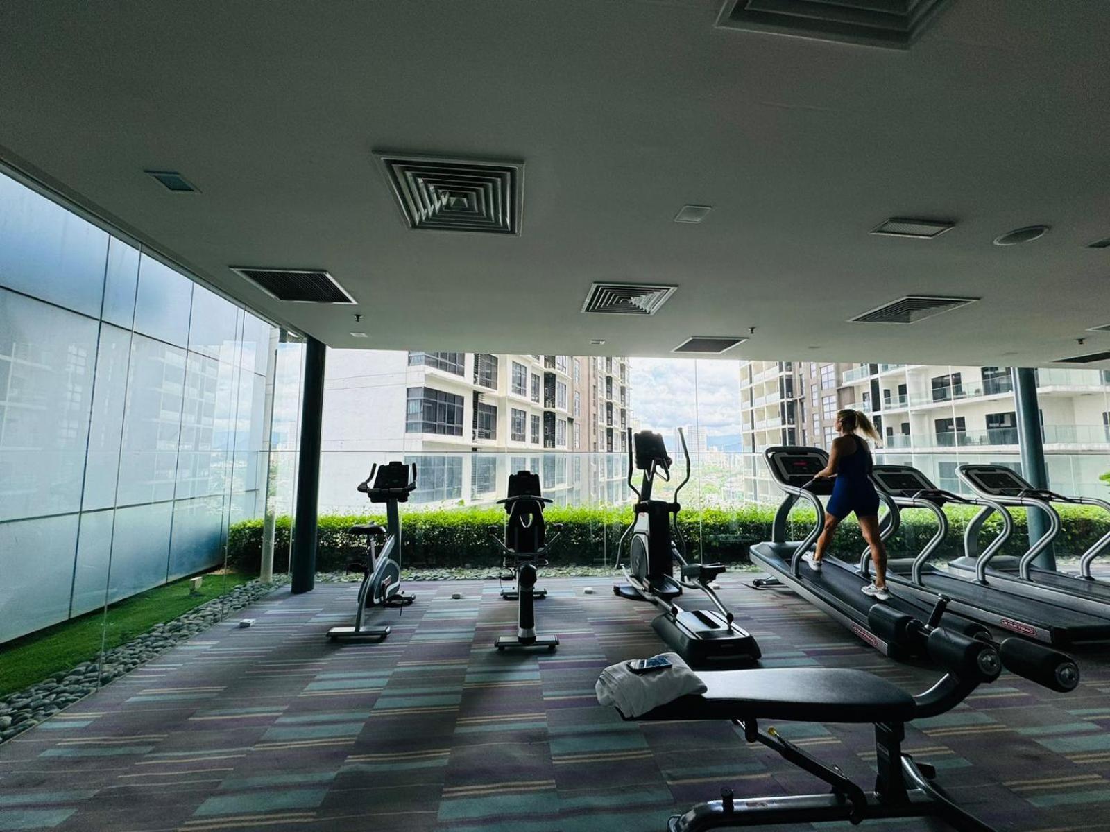 Summer Suites Klcc By Homestay Kuala Lumpur Eksteriør billede