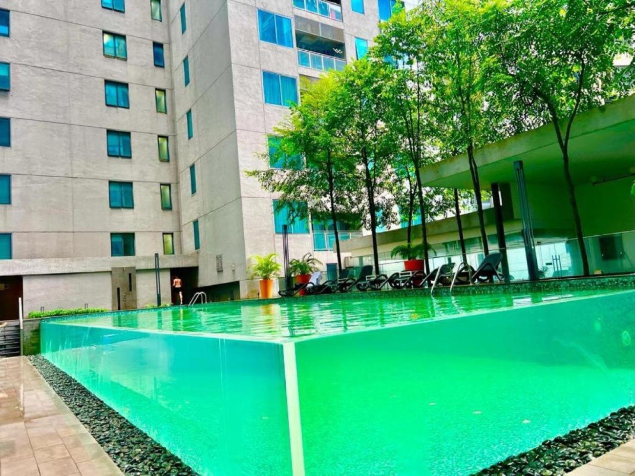 Summer Suites Klcc By Homestay Kuala Lumpur Eksteriør billede