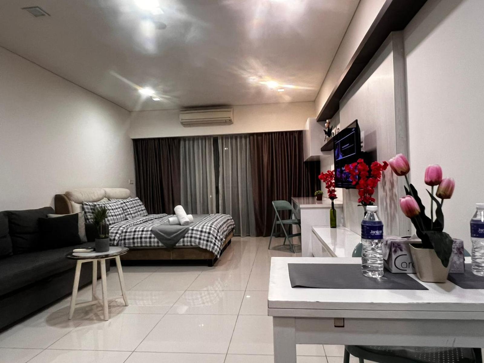 Summer Suites Klcc By Homestay Kuala Lumpur Eksteriør billede